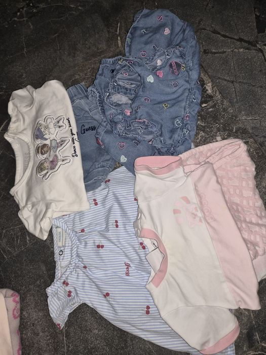 Лот лятни маркови дрешки за момиче 1- 3-6  месеца  Boss , Guess