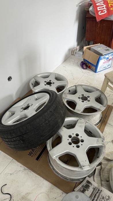 Продается титановые диски  на Mercedes Benz R18 amg original
