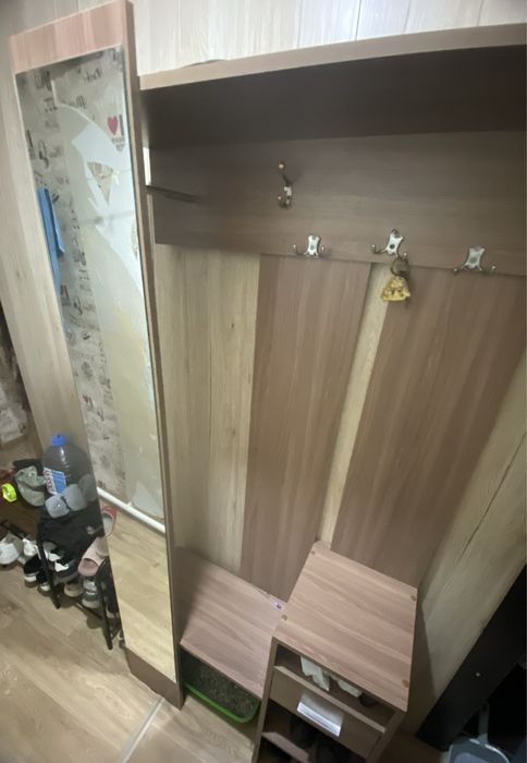 Продам прихожую