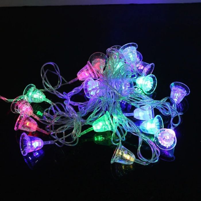 Многоцветни коледни LED лампички