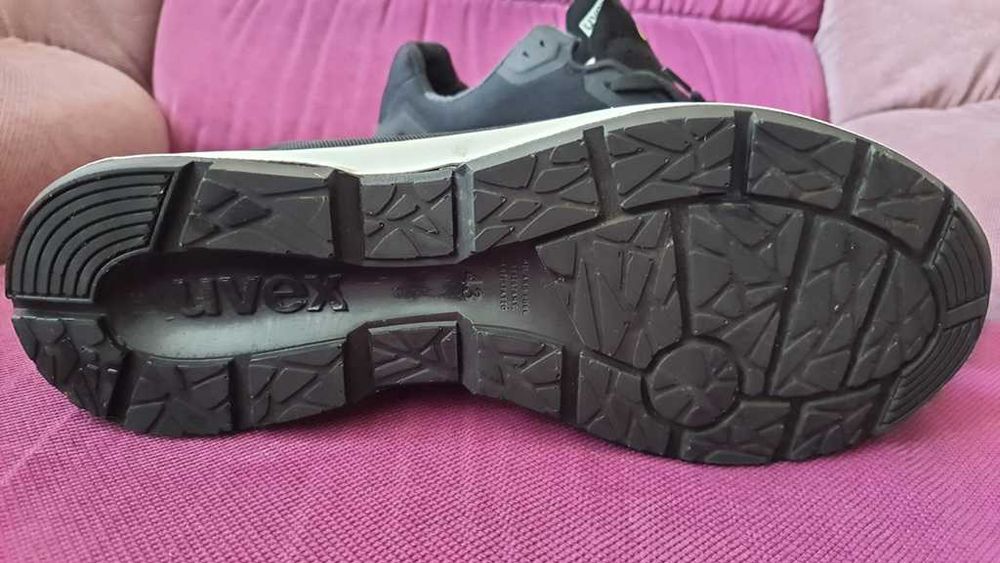 Pantofi UVEX S1 SRC ESD 6594.5 marimea 42