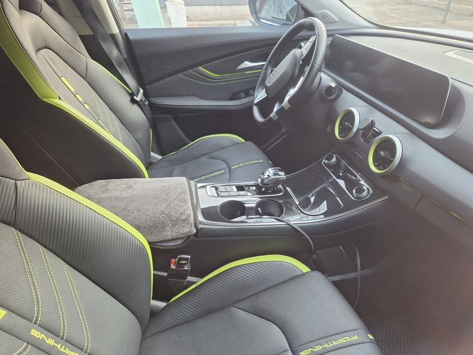 Dongfeng Forthing T5 eva Hybrid