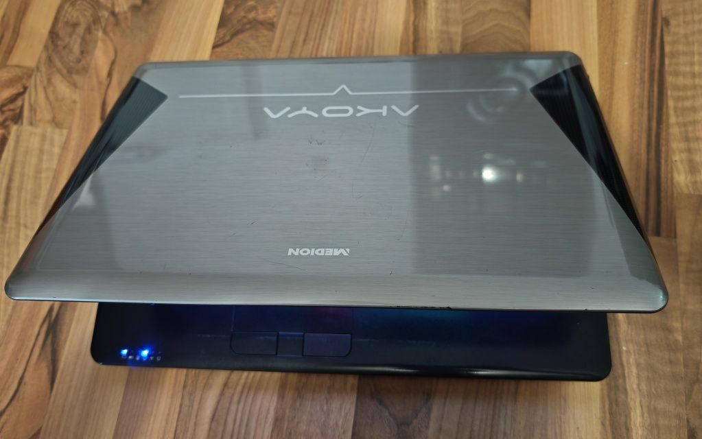 Laptop Medion Akoya i3