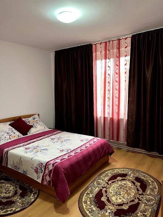 Inchiriez apartament
