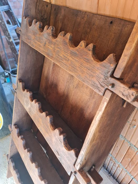 Raft-etajera din lemn-vechi. Antic.Diverse