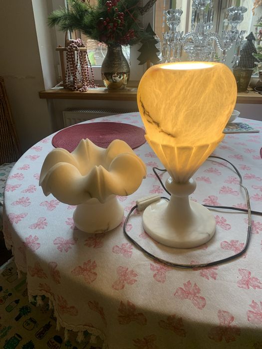 Lampa, veioza din marmura
