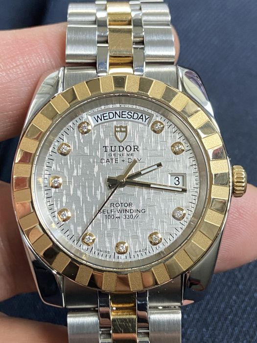 Tudor date-day classic auto prince. Au/otel si diamante.41 mm. Ca nou.