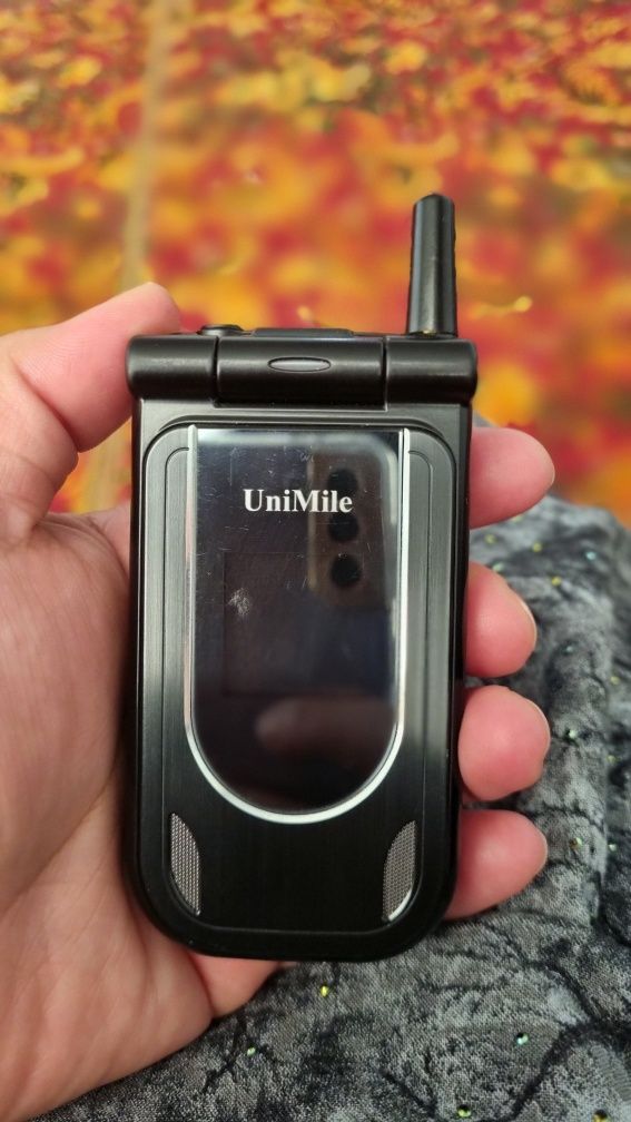 Unimile telephoe