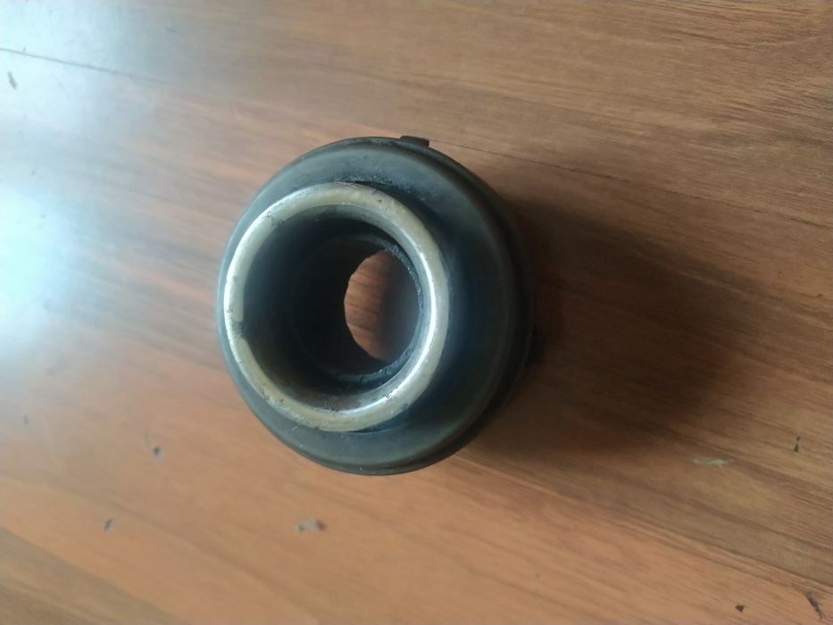 Vând rulment presiune ambreiaj pentru Dacia 1300, 1310, papuc