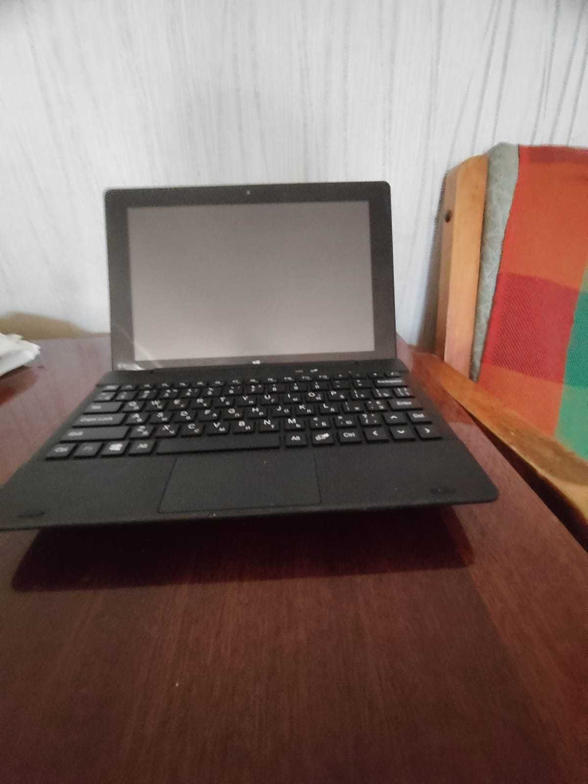 Ноутбук планшетный bb.mobile M101AU