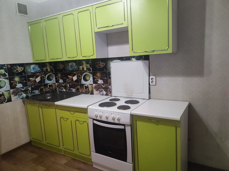 Продам электроплиту