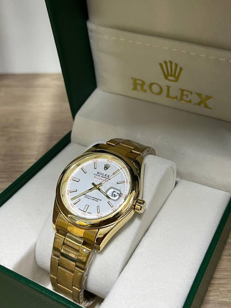 Часы Rolex Gold