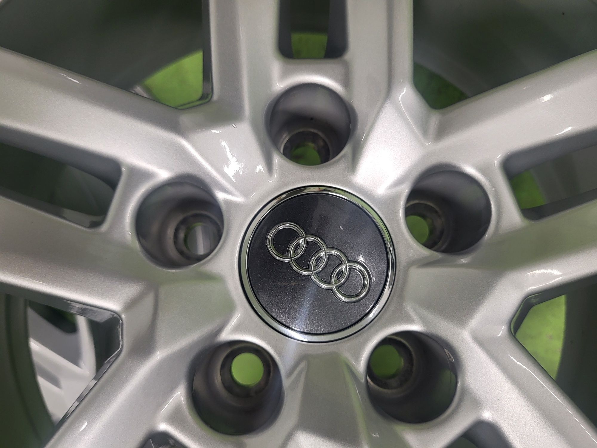 17 5x112 Audi A4 B8 A3 лети джанти 5х112
