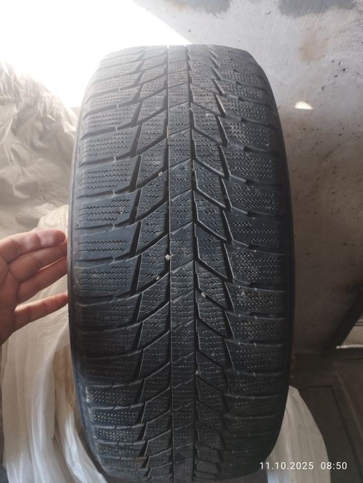 Продал Резину R17