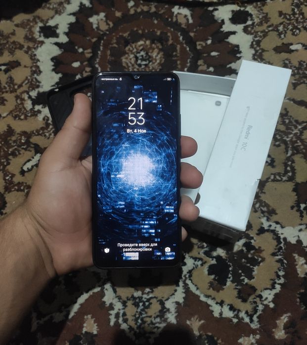 Redmi 10 c chotki pul kerak shu uchun sotilyapti karobka dakument full