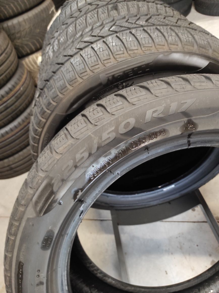 225/50/17 Pirelli