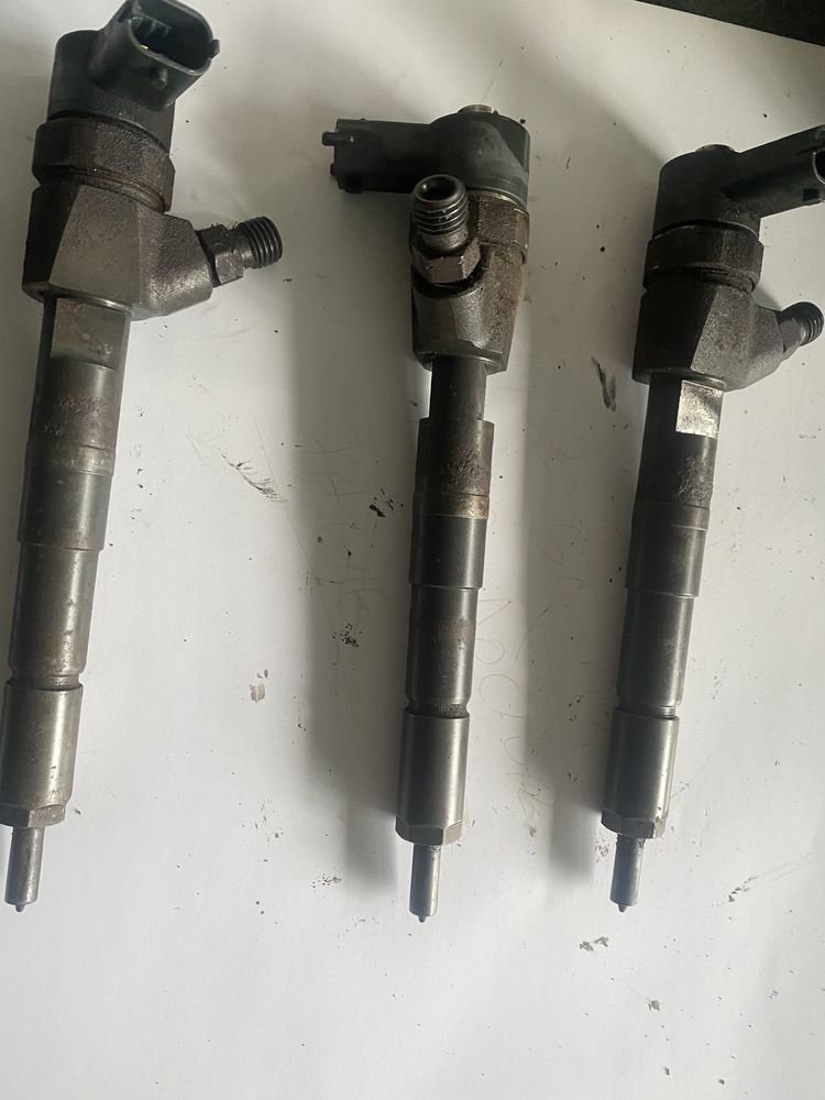 Injector Alfa Romeo GT/156/147/166 Fiat Lancia 1,9 JTD 110 KW