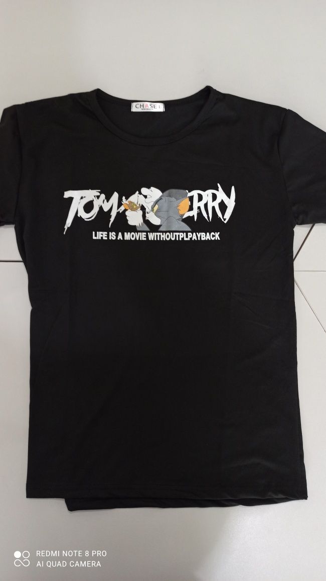 Черная футболка,Тома и Джерри