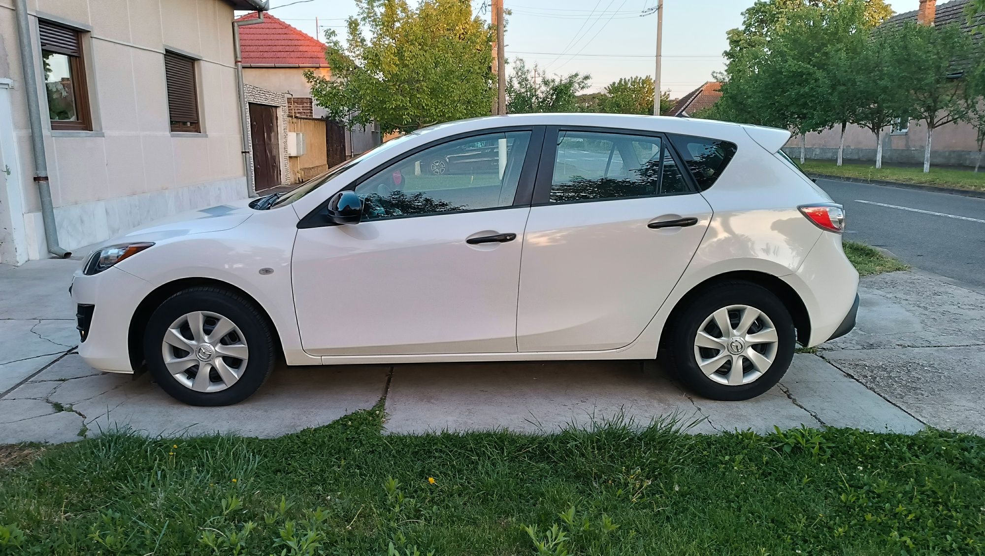 Mazda 3 Benzină Motor 1.6 Benzină An Fabricație 2009