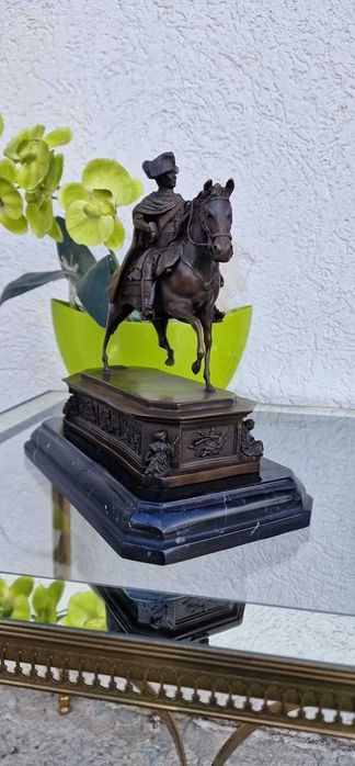 Statueta bronz,Napoleon calare.