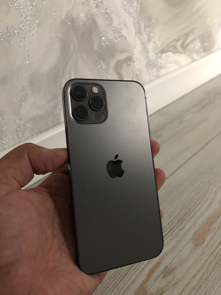 Iphone 12 pro black