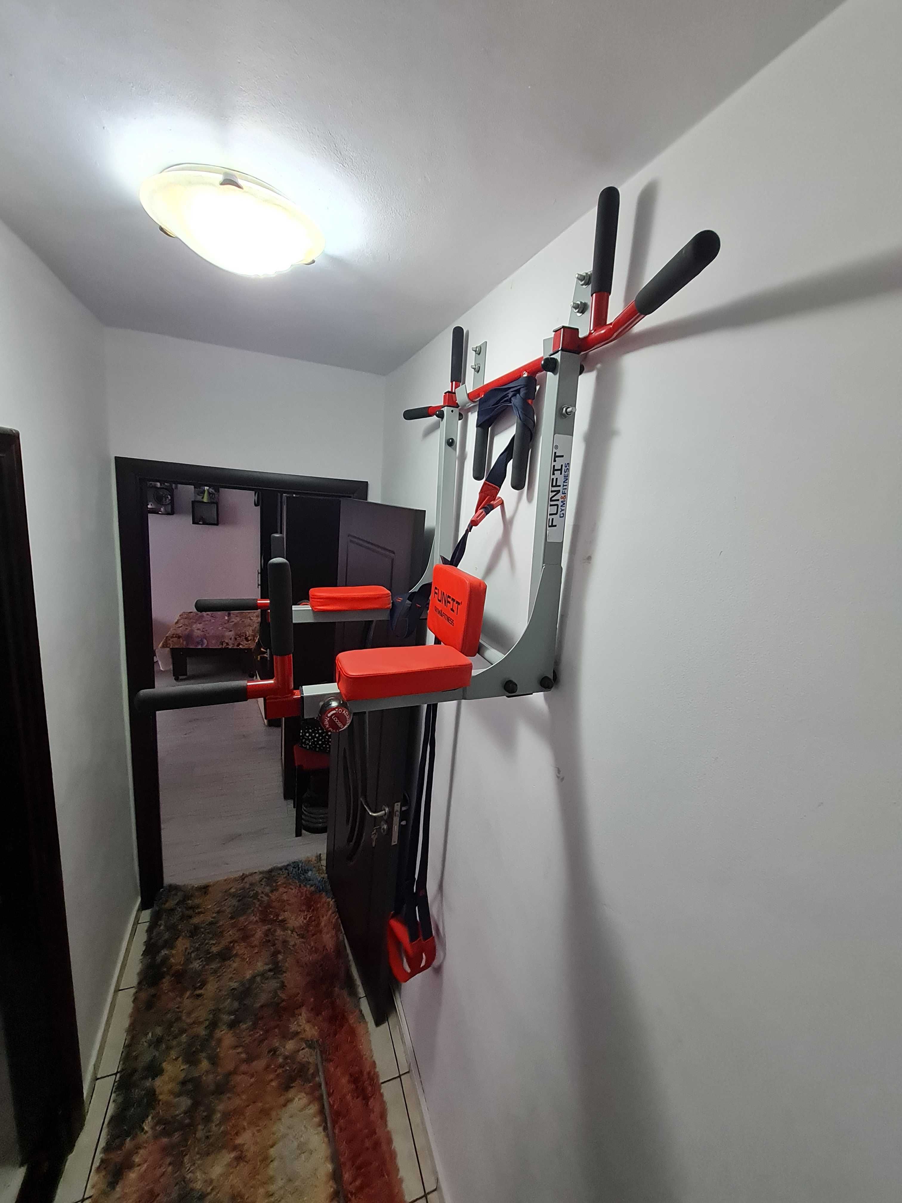 Vand aparat fitness multifunctional ( tractiuni, flotari la paralele)