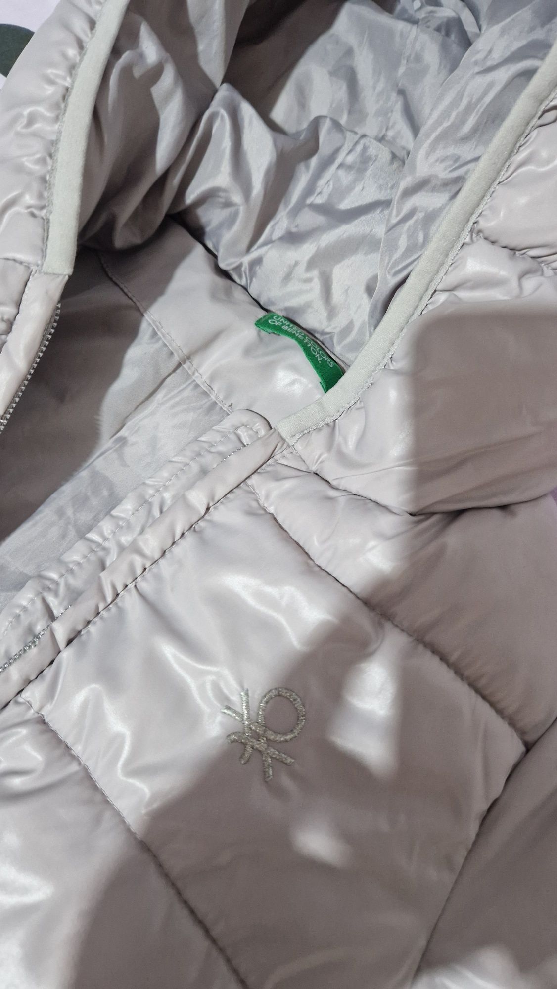 Яке за момиче Benetton ,размер 120,S