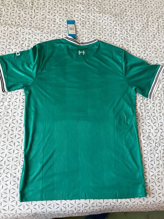 Tricou Liverpool third kit sezonul nou fotbal