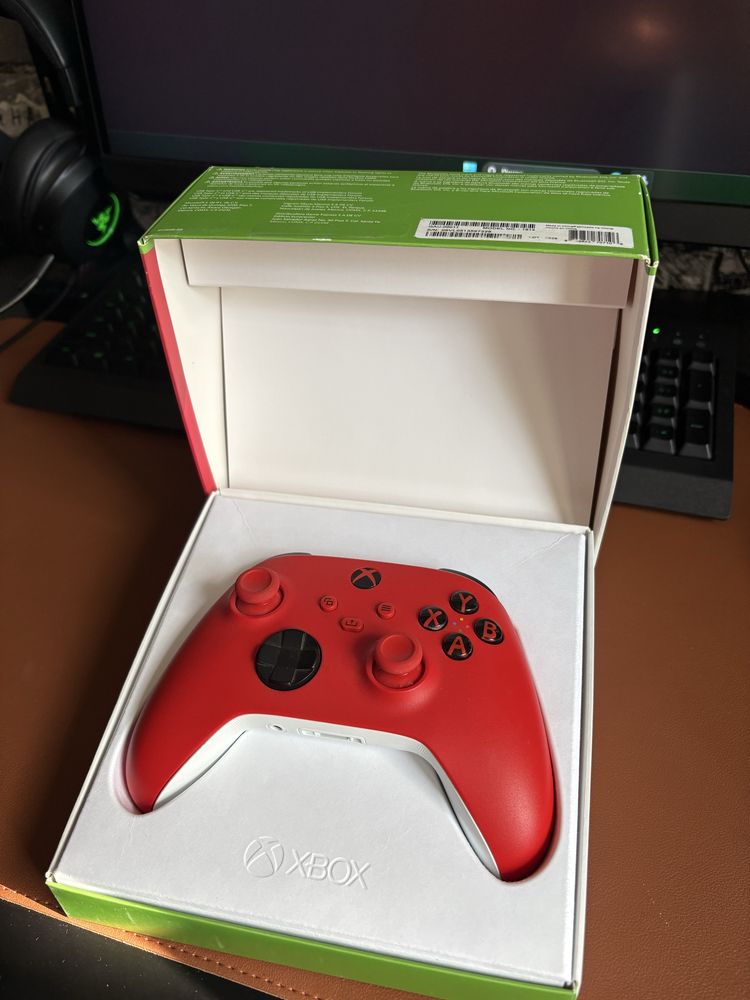 Геймпад Xbox и ПК, состояние новое, пользовались несколько раз