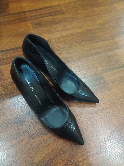 Туфли кожаные в идеальном состоянии