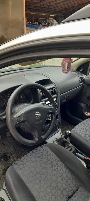 Vând Opel Astra G