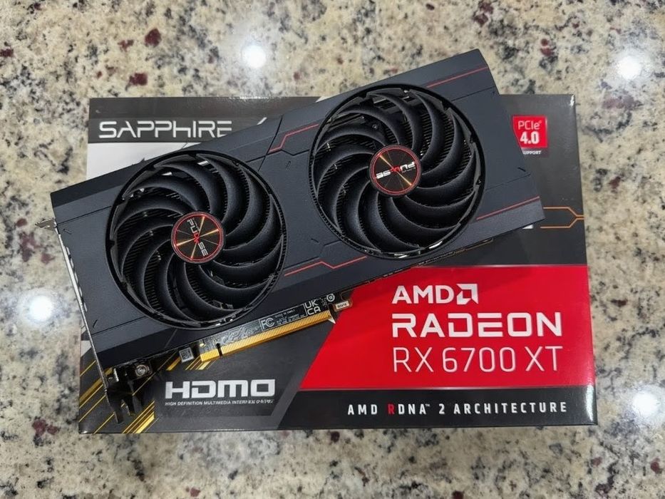 SAPPHIRE PULSE Radeon RX 6700 XT 12GB GDDR6 Placa Video Gaming AMD