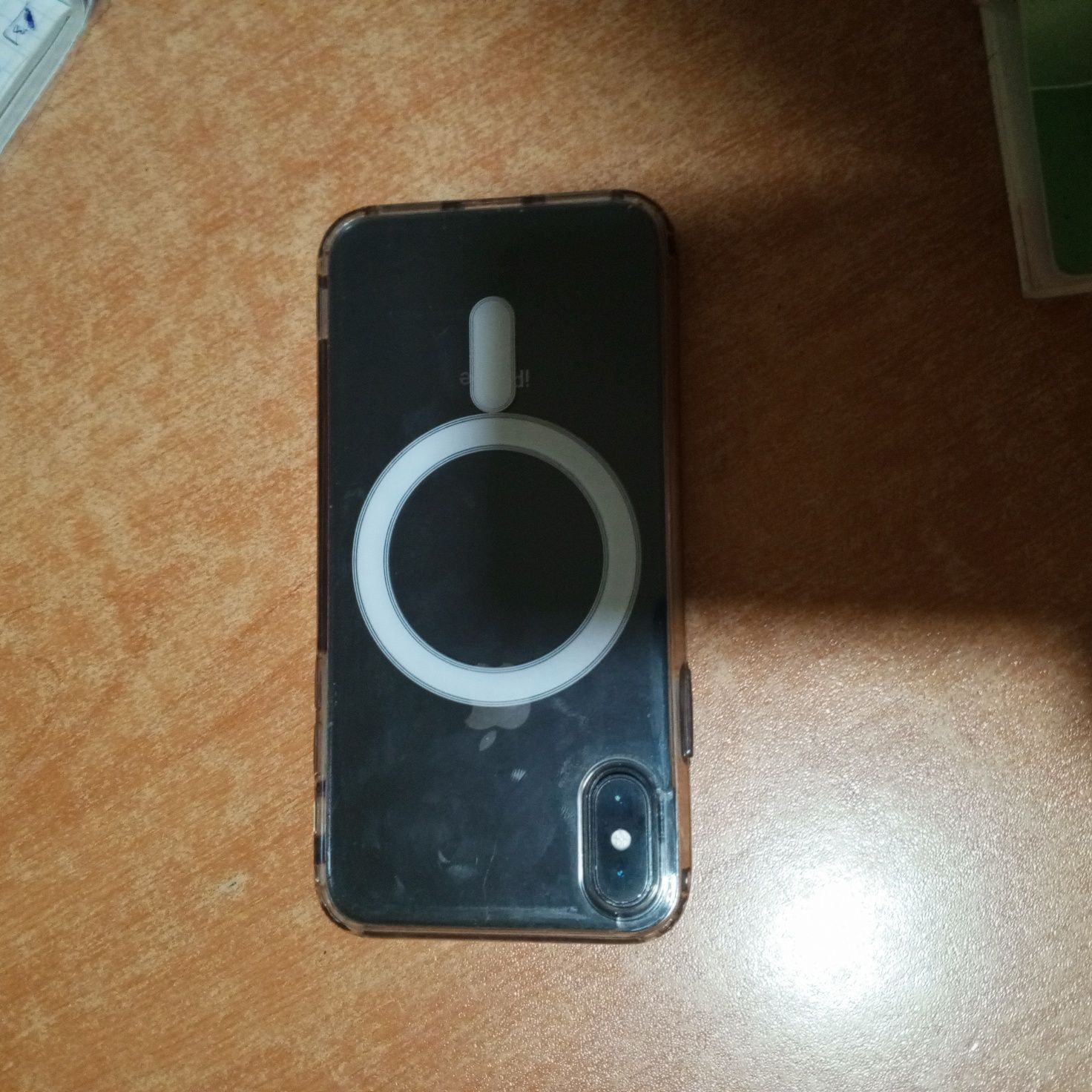 iPhone x aybi yuq xolati yaxshi karobkasi yuq