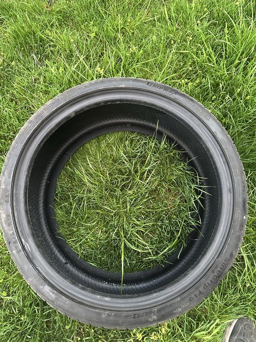 2 броя зимни гуми gripmax дот 24