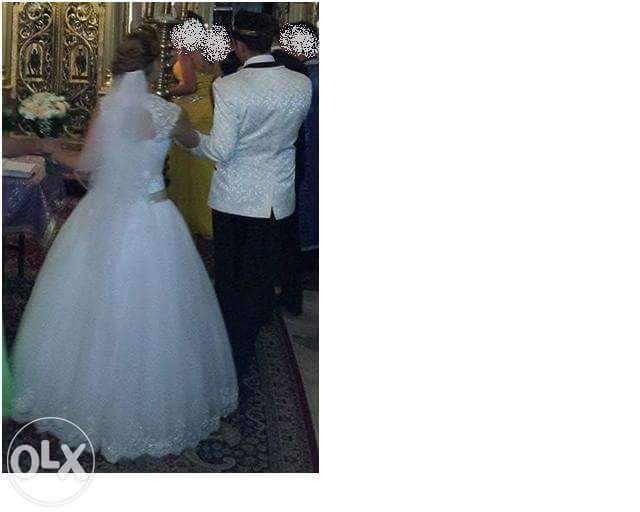 Rochie Mireasa tip printesa . Model Deosebit