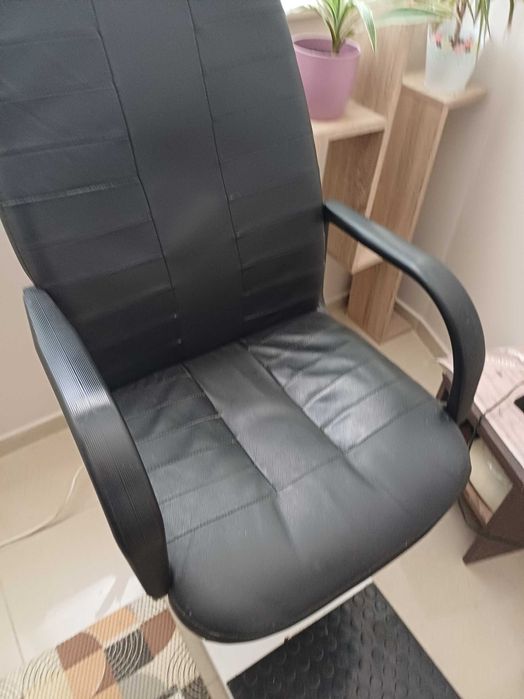 Стол за педикюр употребяван