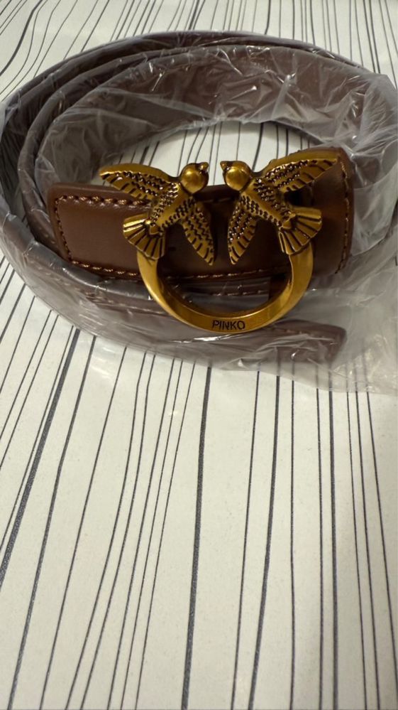 Дамски колани pinko