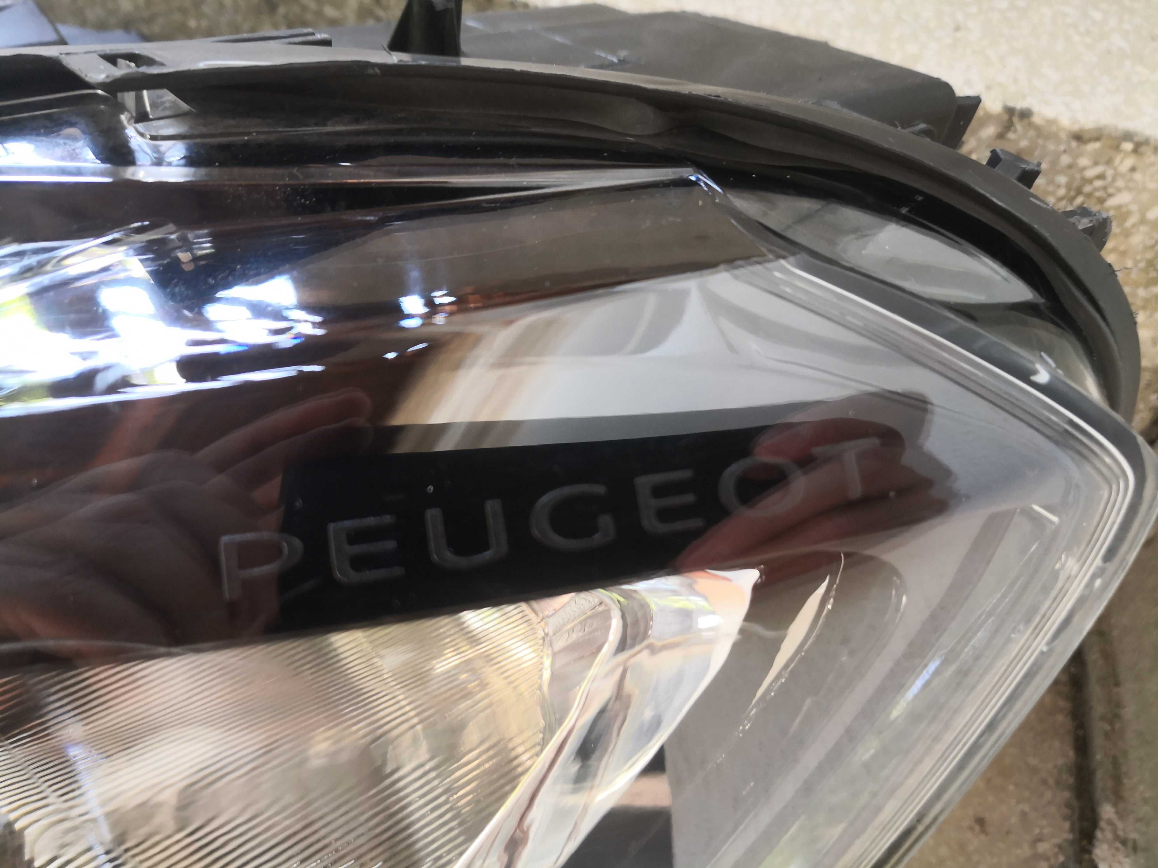 Фар Peugeot Partner ляв/Фар Peugeot Rifter/ Фар Партнер/Фар Рифтер ляв