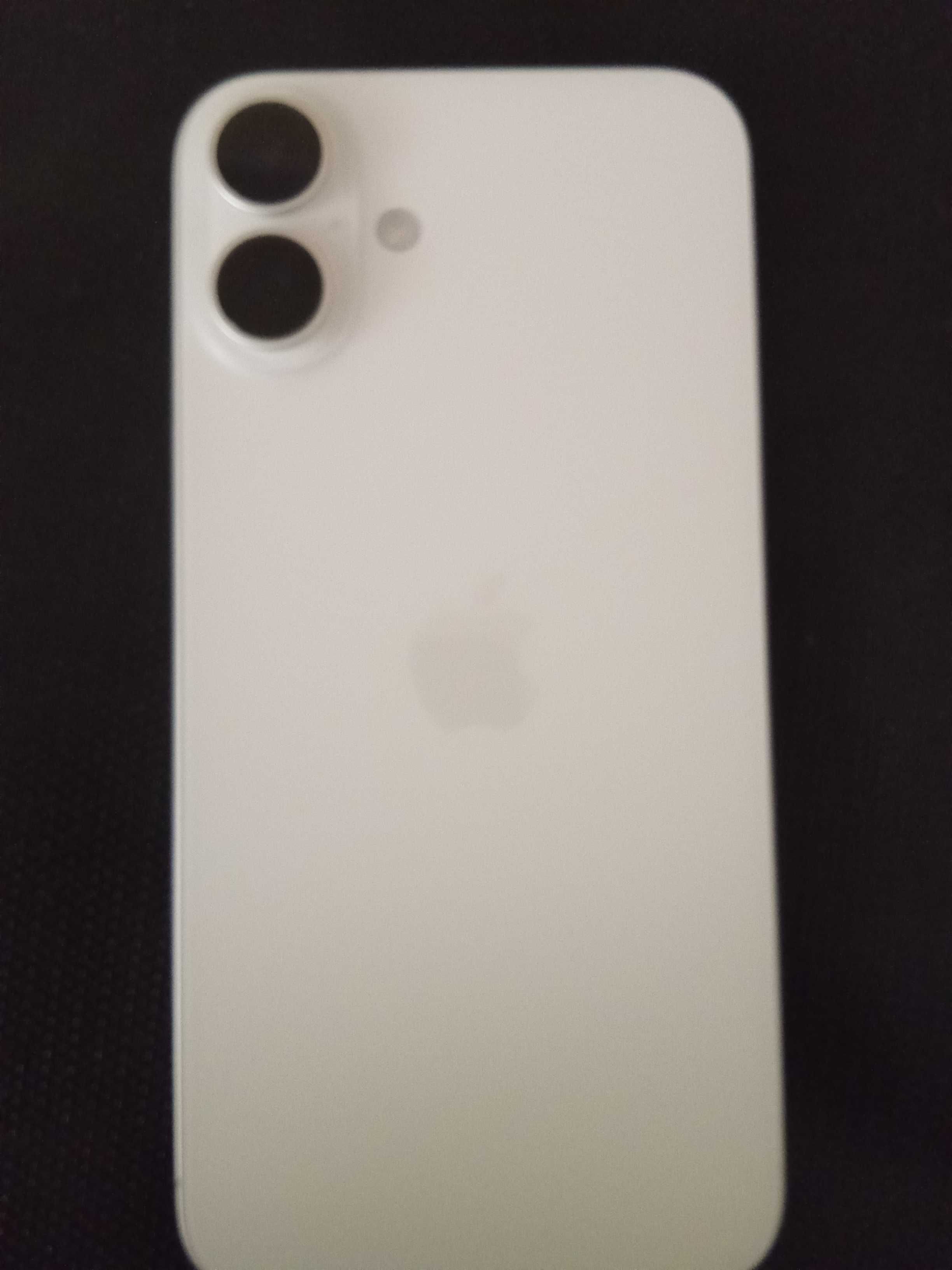 iPhone 16 и 15 plus iCloud