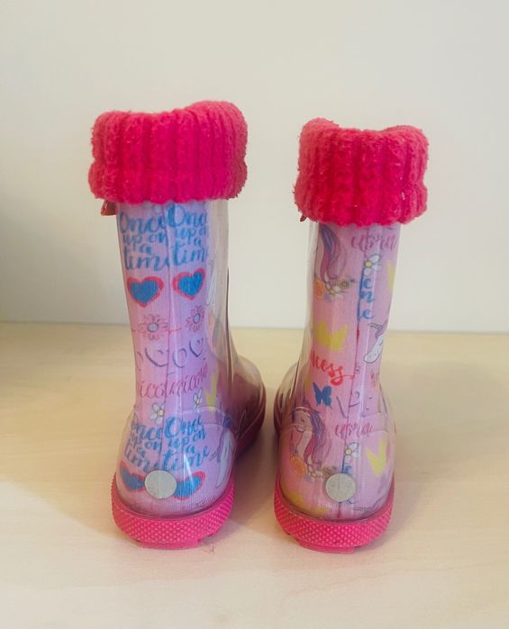 Vând cizme de ploaie pentru copii mărimea 22-23