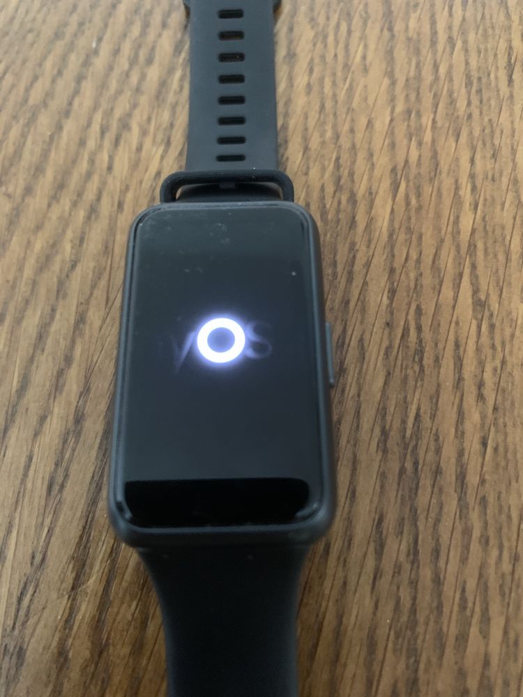 Huawei Band 7 - bratara fitness