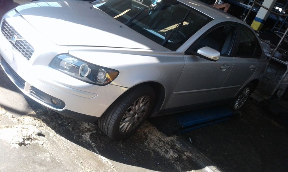 piese volvo S40 2,0 diesel 2005