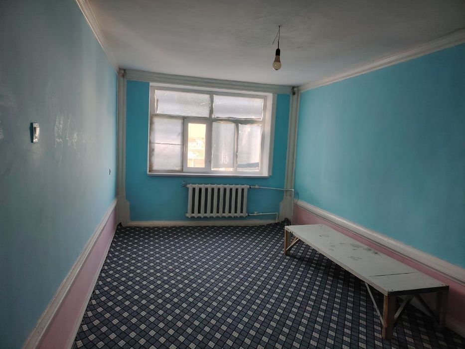 Уч хона уй ижорага берилади