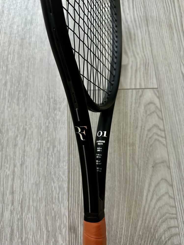 Тенис ракета Wilson RF 01 Future 16x19 280 гр.