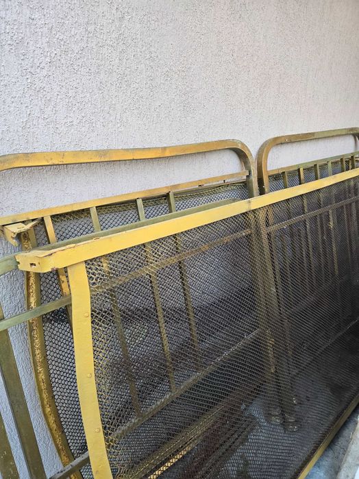 Vând pat antic alama