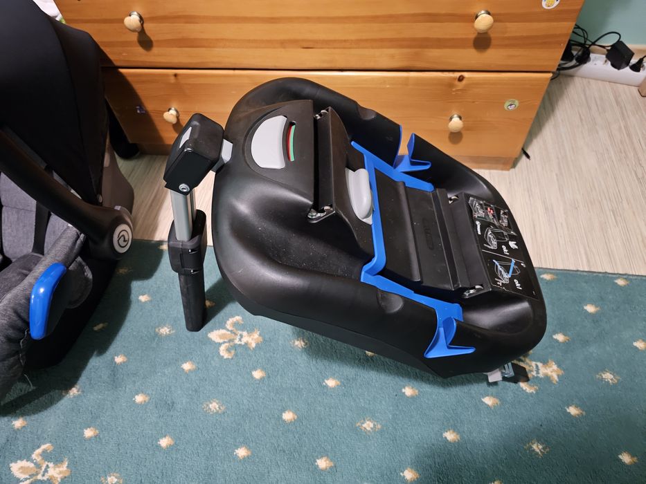 Столче за кола с платформа с изофикс