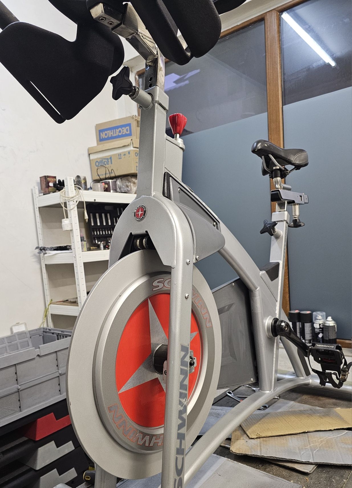 Продавам 11 бр проф. Спининг колела, байка Spinning bike SCHWINN.