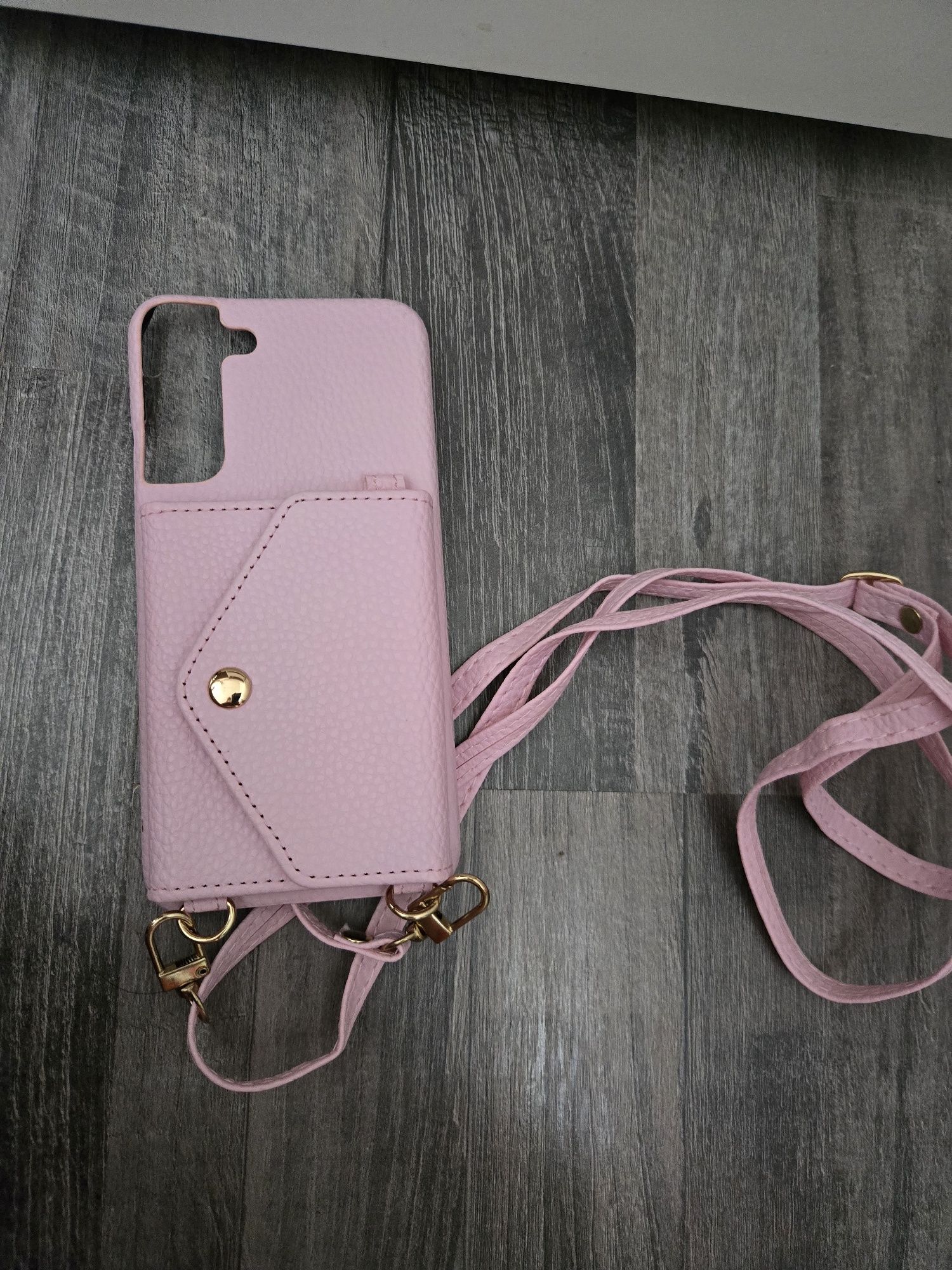 Кейсове за Samsung galaxy s22 plus