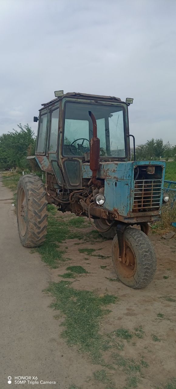 MTZ 80 traktori holati idealni kafolatli