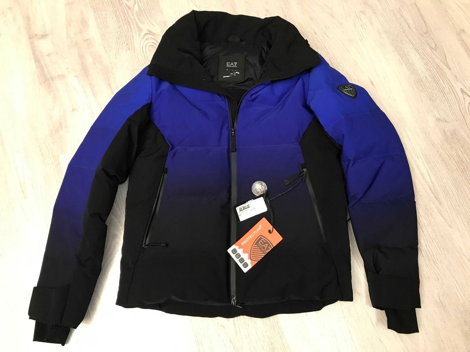Emporio Armani EA7 geaca ski S-M, autentica, retail 700 euro